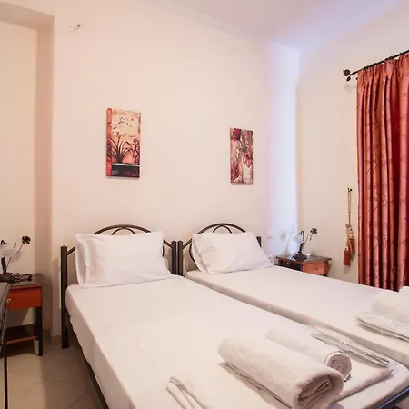 Pigeon House Apartment Plataria Exterior photo